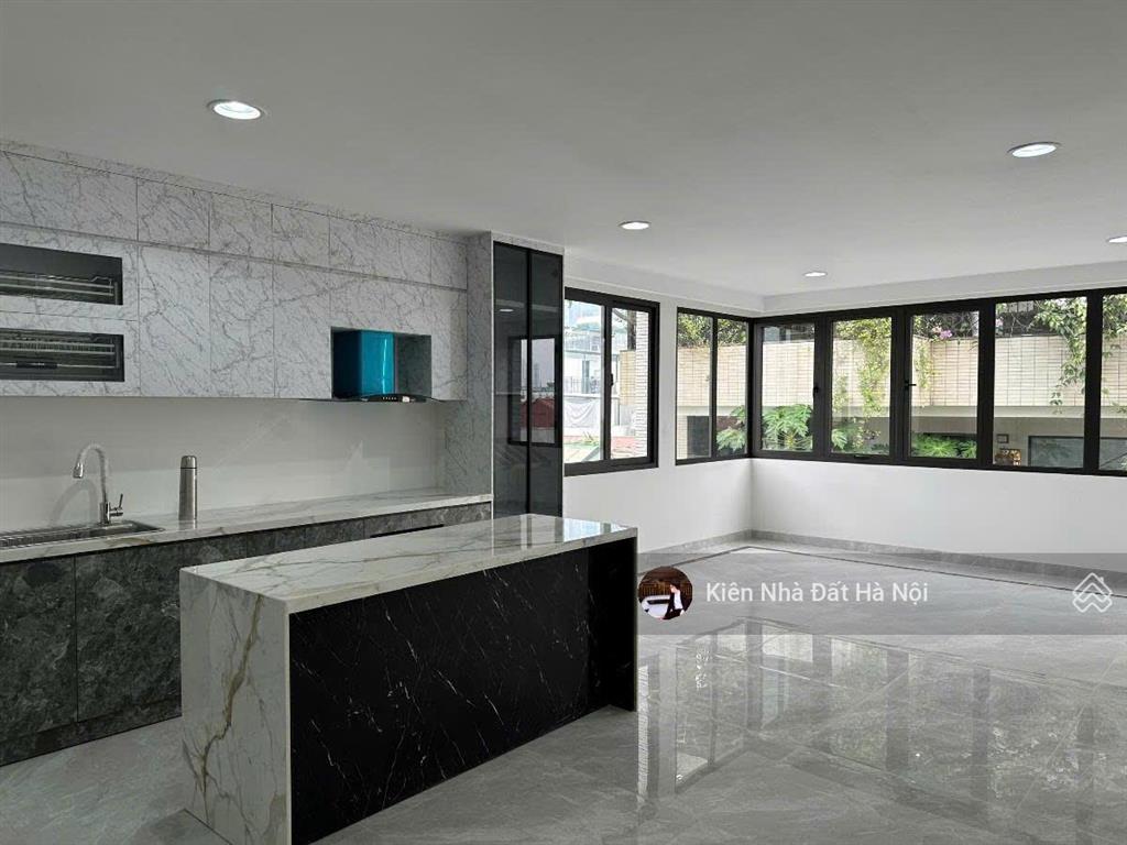 Siêu phẩm! kim mã  ba đình  48m2 7 tầng thang máy  ô tô  view hồ  mt 5m  ở sướng  cực hiếm!