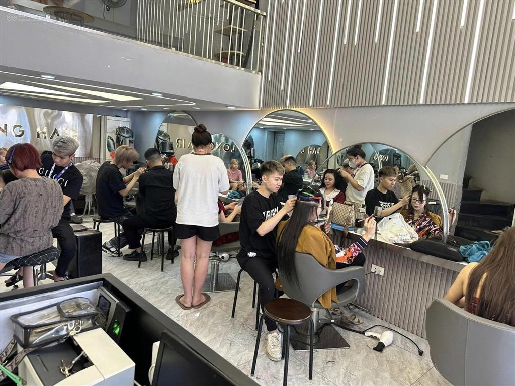 Bán nhà mặt phố võ văn dũng  trần quang diệu  45m2  kinh doanh vỉa hè  sát hồ hoàng cầu  hiếm!