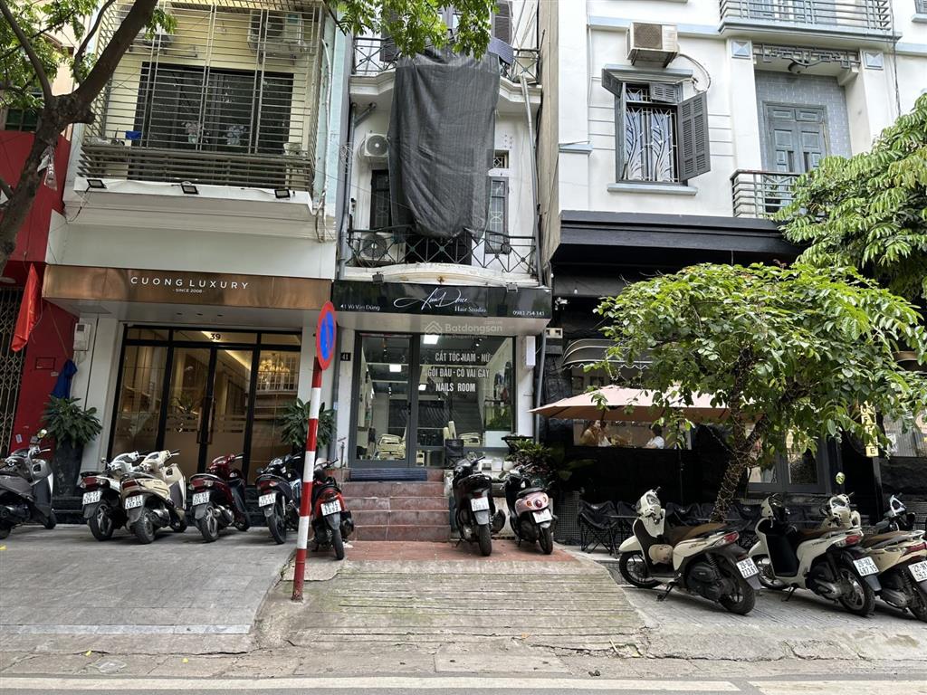 Bán nhà mặt phố võ văn dũng  trần quang diệu  45m2  kinh doanh vỉa hè  sát hồ hoàng cầu  hiếm!