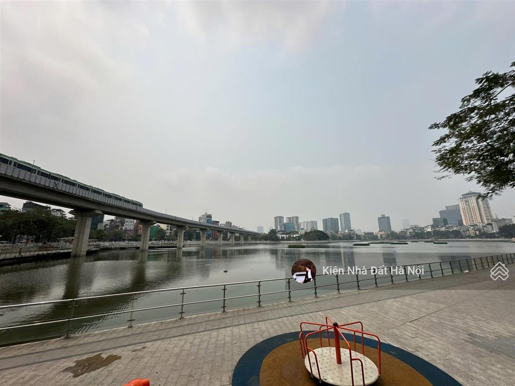 Siêu phẩm mặt phố hoàng cầu  54m2 5 tầng mt 4.6m  kinh doanh đỉnh  view hồ hoàng cầu  hiếm có
