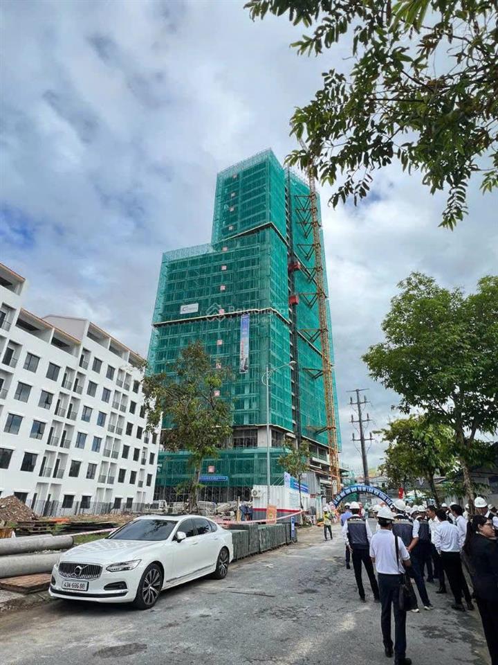 Hiếm có căn góc 2pn view sông hàn  giá chỉ 6 tỷ  69m2 sử dụng  tầng cao
