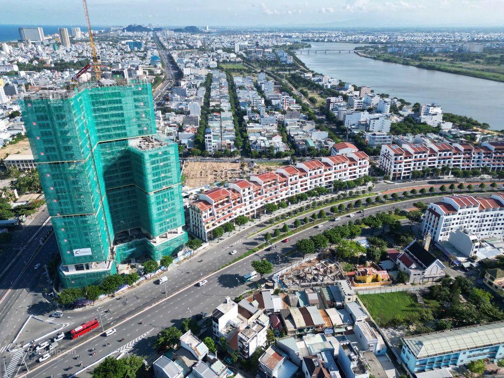 Hiếm có căn góc 2pn view sông hàn  giá chỉ 6 tỷ  69m2 sử dụng  tầng cao