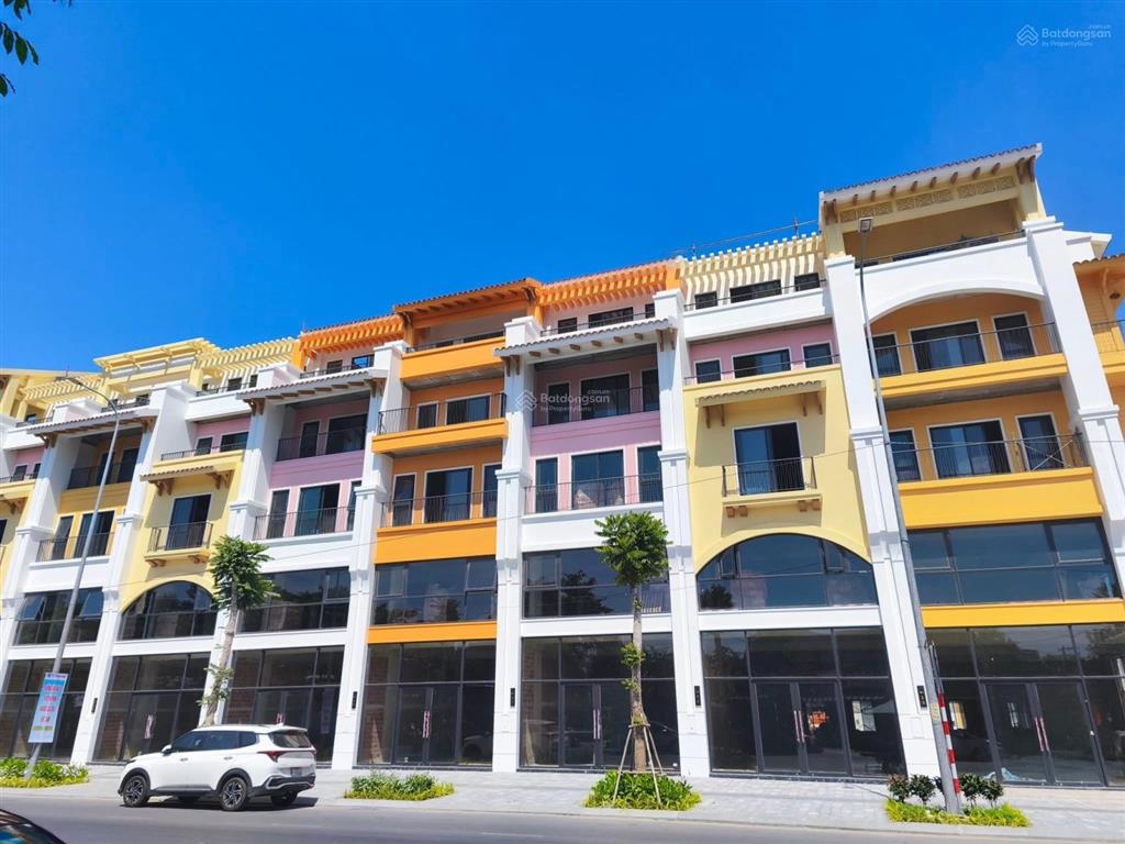 Nổi bật căn townhouse 5 tầng  căn đẹp s159 phân khu sonata  mặt tiền trần hưng đạo  đà nẵng