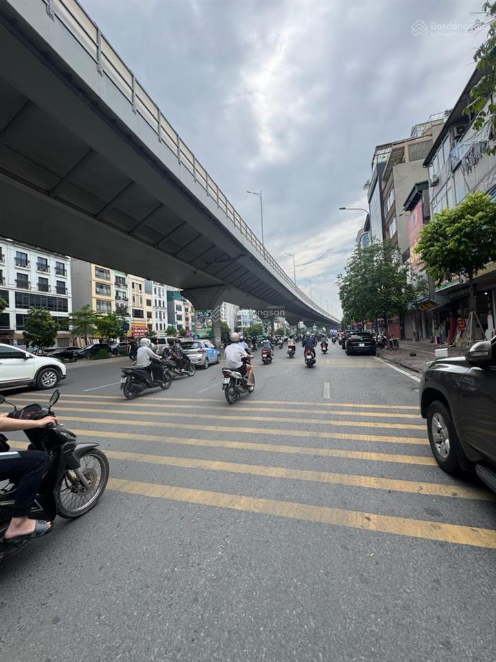 Bán đất trường chinh 210 m2 mt 14 m sát phố ô tô ngủ trong nhà giá 66 tỷ có thương lượng