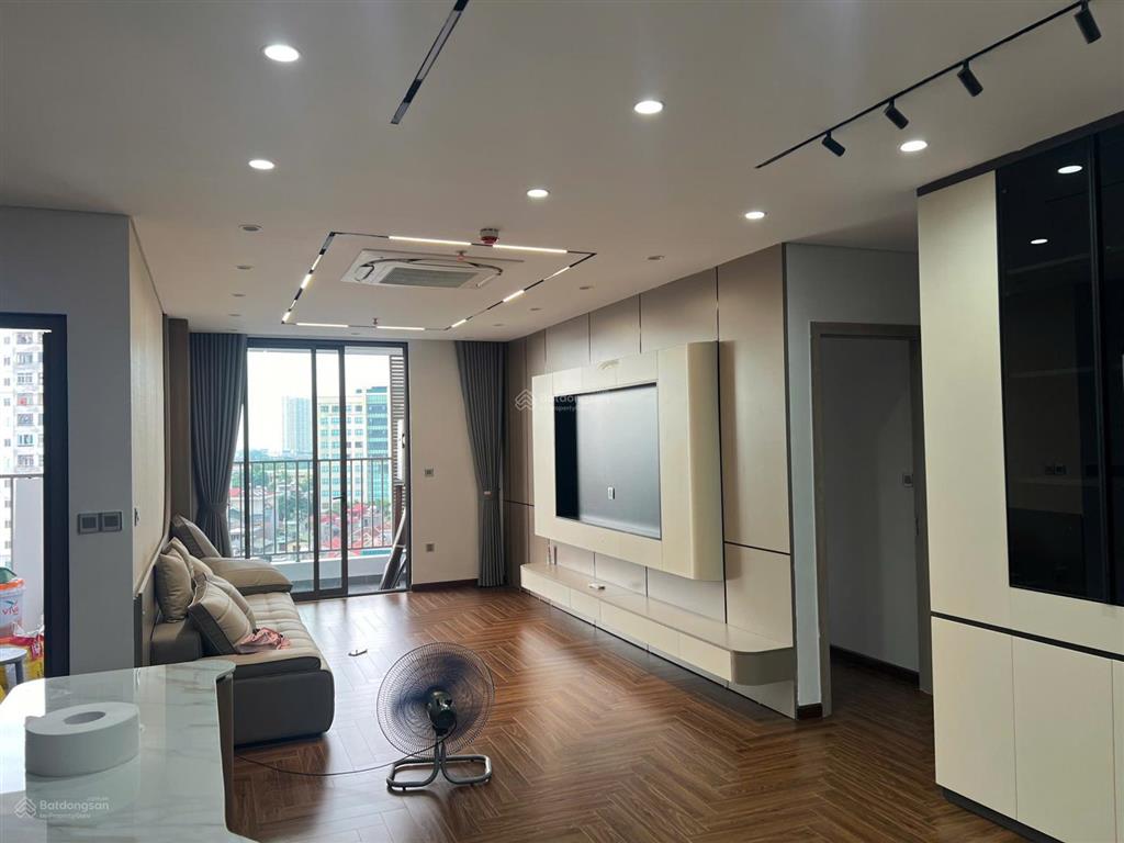 Bán chung cư khai sơn city 120 m2 3 ngủ full nội thất chưa qua sd giá 10.8 tỷ có thương lượng