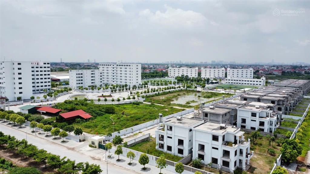 Em hiện có quỹ căn liền kề và biệt thự cienco5 giá tốt nhất mới cập nhập từ chủ nhà thiện trí bán