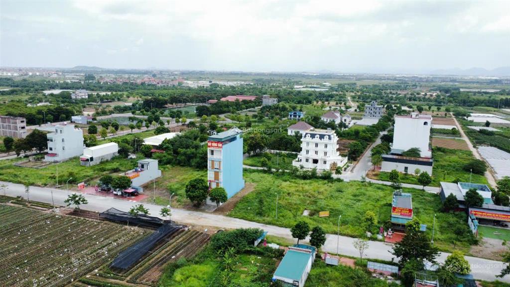 Chính chủ cần bán đất liền kề 8 khu b cienco5 mê linh giá chỉ 45tr/m²