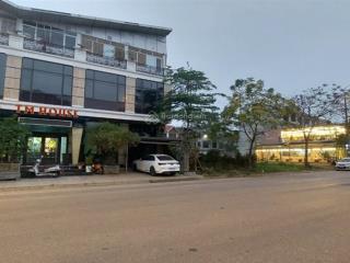 Cần bán shophouse mặt đường 24m khu đt hà phong, đang kinh doanh tốt.