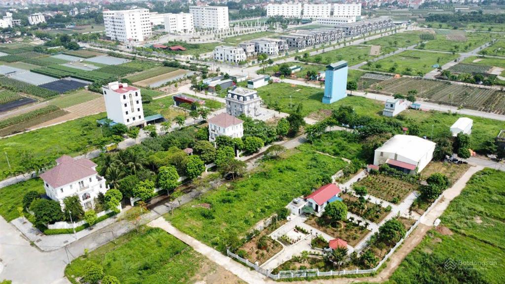 Cần bán đất liền kề dự án tại xã tiền phong. quy hoạch pháp lý rõ ràng. giá chỉ 3035tr/m