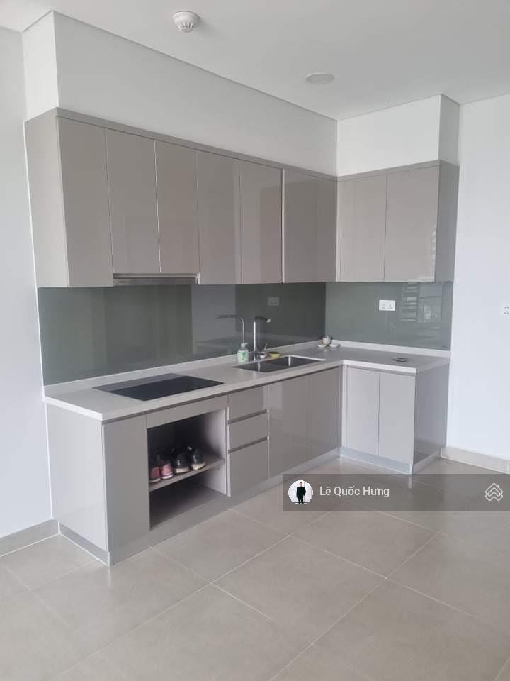 Bán căn hộ sky89 (2pn2wc) dt 69m2 tầng cao view nội khu giá 4ty900.  0903 705 ***