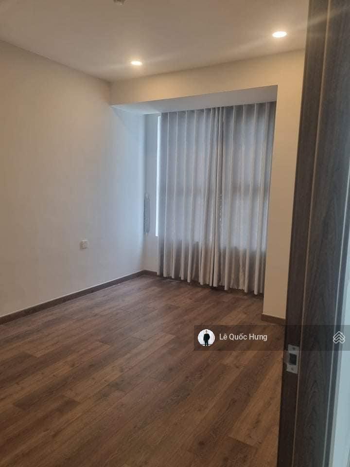 Bán căn hộ sky89 (2pn2wc) dt 69m2 tầng cao view nội khu giá 4ty900.  0903 705 ***