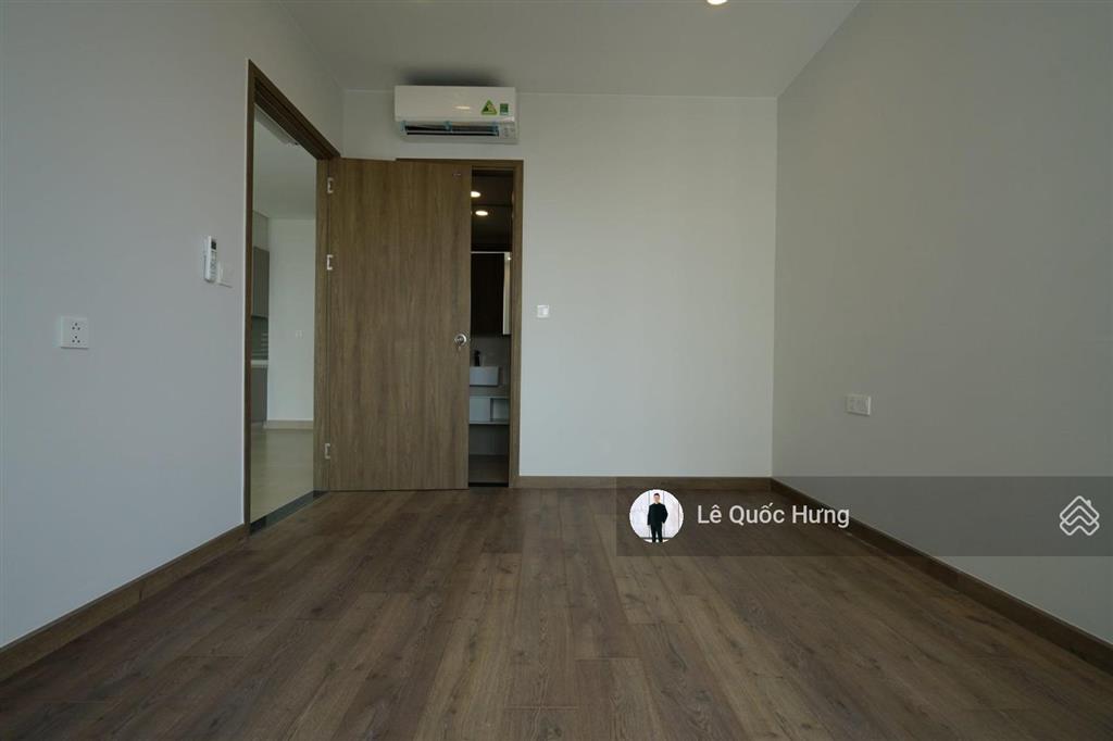 Bán căn hộ sky89 (2pn2wc) dt 69m2 tầng cao view nội khu giá 4ty900.  0903 705 ***
