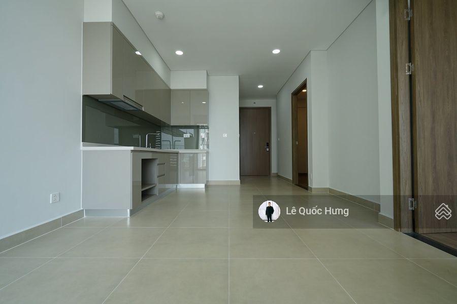 Bán căn hộ sky89 (2pn2wc) dt 69m2 tầng cao view nội khu giá 4ty900.  0903 705 ***
