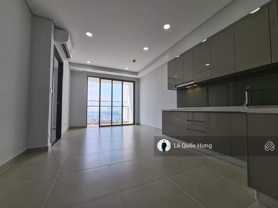 Bán căn hộ sky89 (2pn2wc) dt 69m2 tầng cao view nội khu giá 4ty900.  0903 705 ***