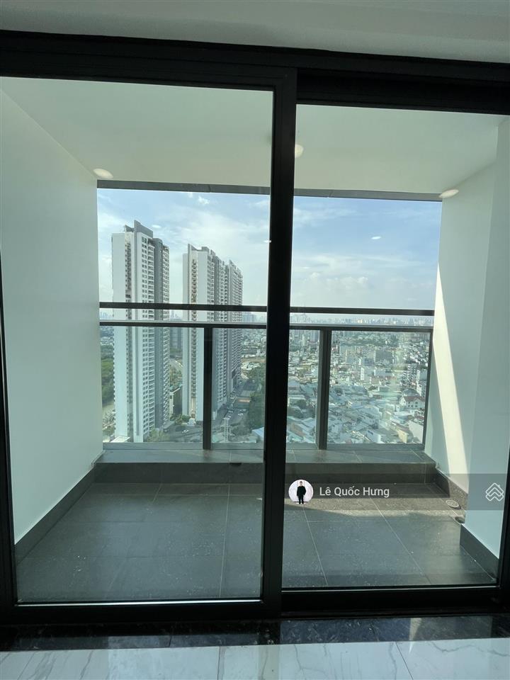 Bán văn phòng đa năng sunshine sky city (2pn+2wc) dt 70m2 giá bán 4ty100.  0903 705 ***