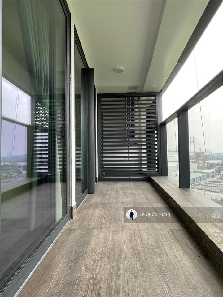 Cho thuê noble crystal riverside (2pn+2wc) dt 120m² tầng cao view sông giá 12,5tr/tháng.