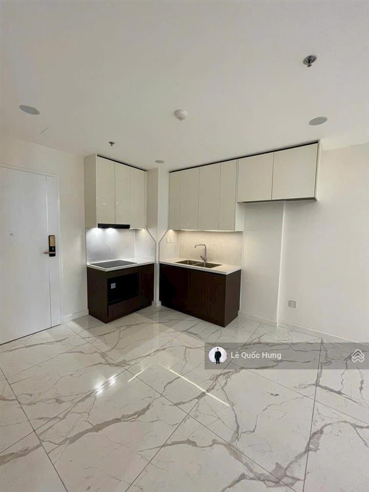 Bán vpđn sunshine sky city (2pn+2wc) dt 70m² tầng cao giá 4,100.  0903 705 ***
