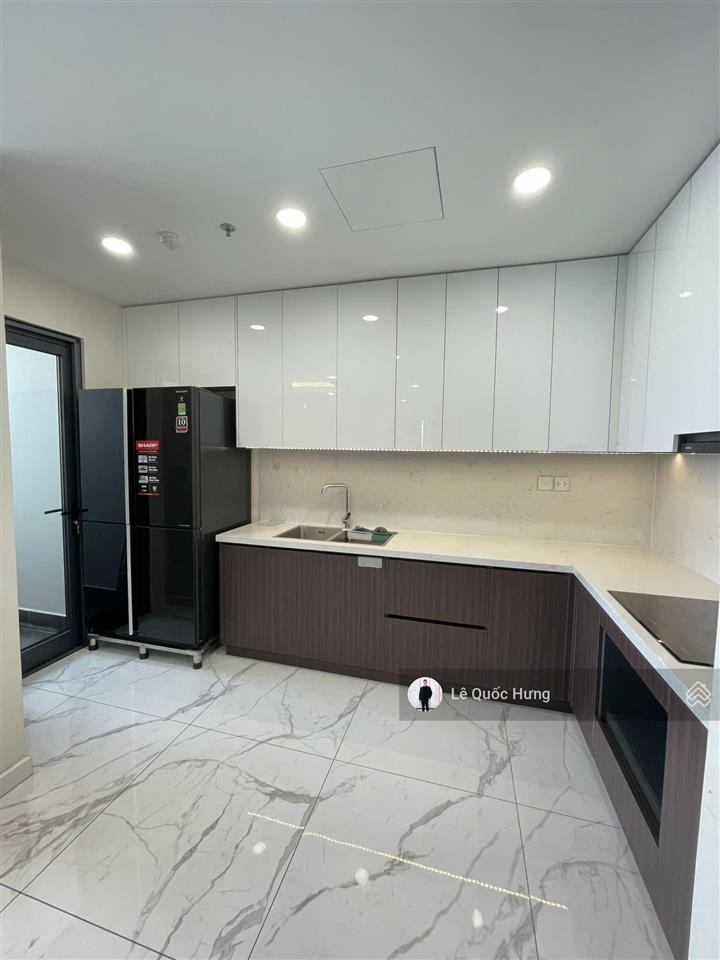 Cho thuê căn góc sunshine sky city (3pn + 2wc) dt 102m2 full nội thất giá 26tr/tháng