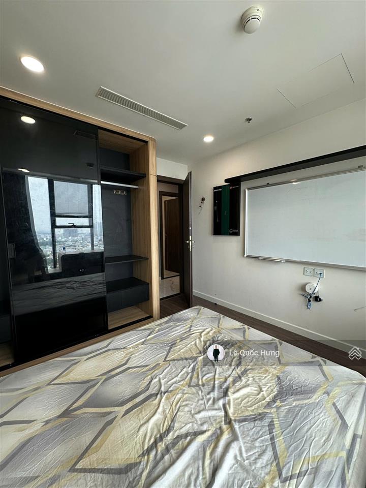 Bán căn hộ sunshine sky city (4pn+1, 3wc) dt 132m2 full nội thất giá .  0903 705 ***