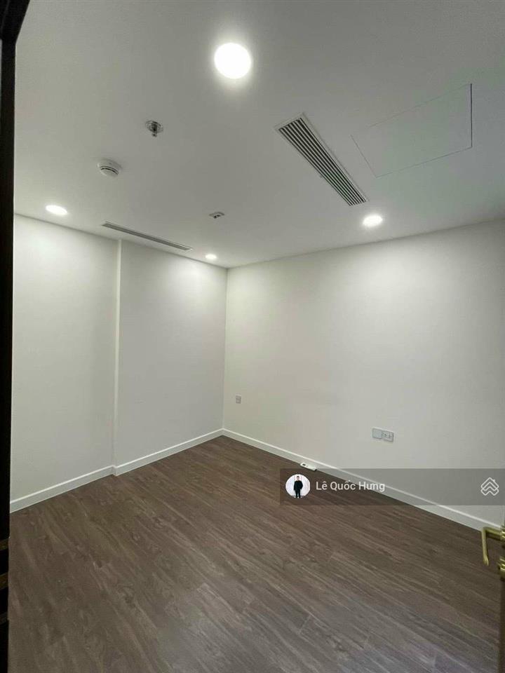 Bán căn hộ sunshine sky city quận 7 (2pn+2wc) dt 75m2 tầng trung giá 5ty600.  0903 705 ***