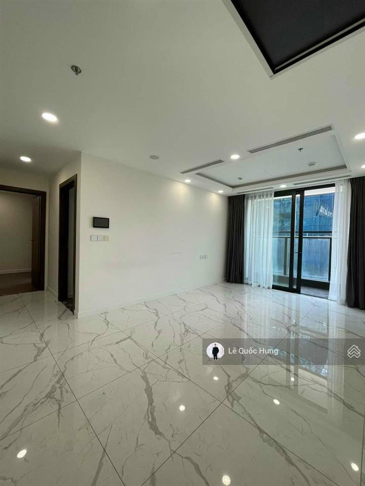 Bán căn hộ sunshine sky city quận 7 (2pn+2wc) dt 75m2 tầng trung giá 5ty600.  0903 705 ***