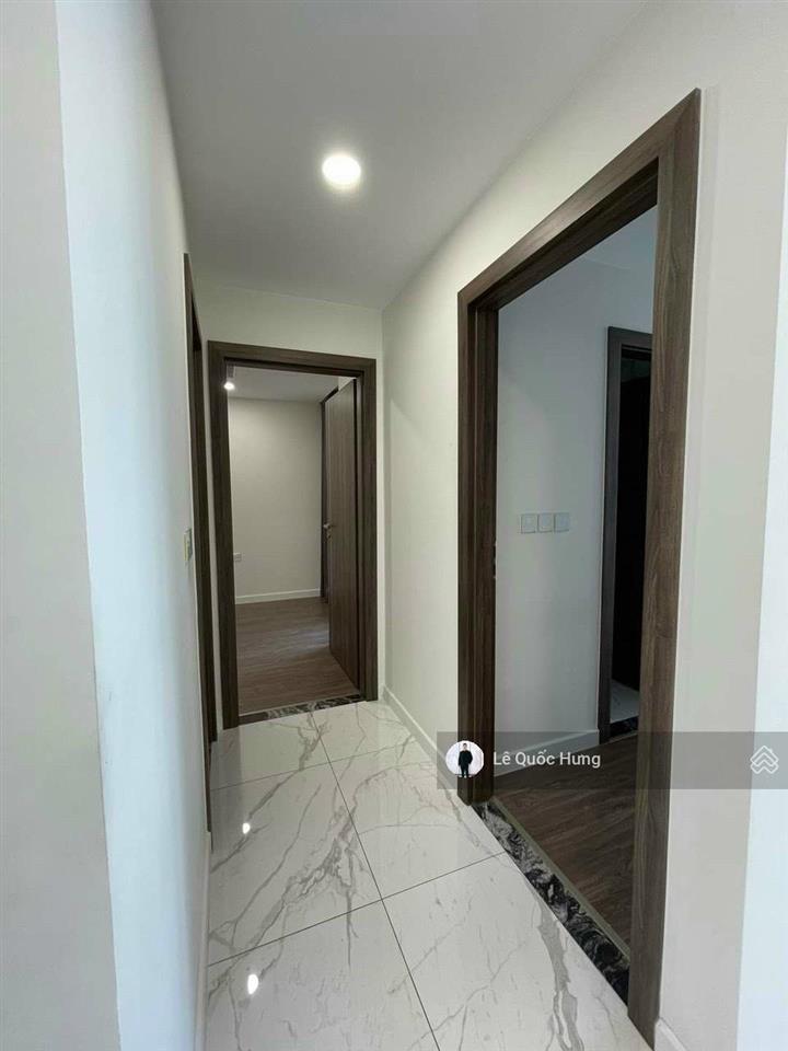 Bán căn hộ sunshine sky city quận 7 (2pn+2wc) dt 75m2 tầng trung giá 5ty600.  0903 705 ***