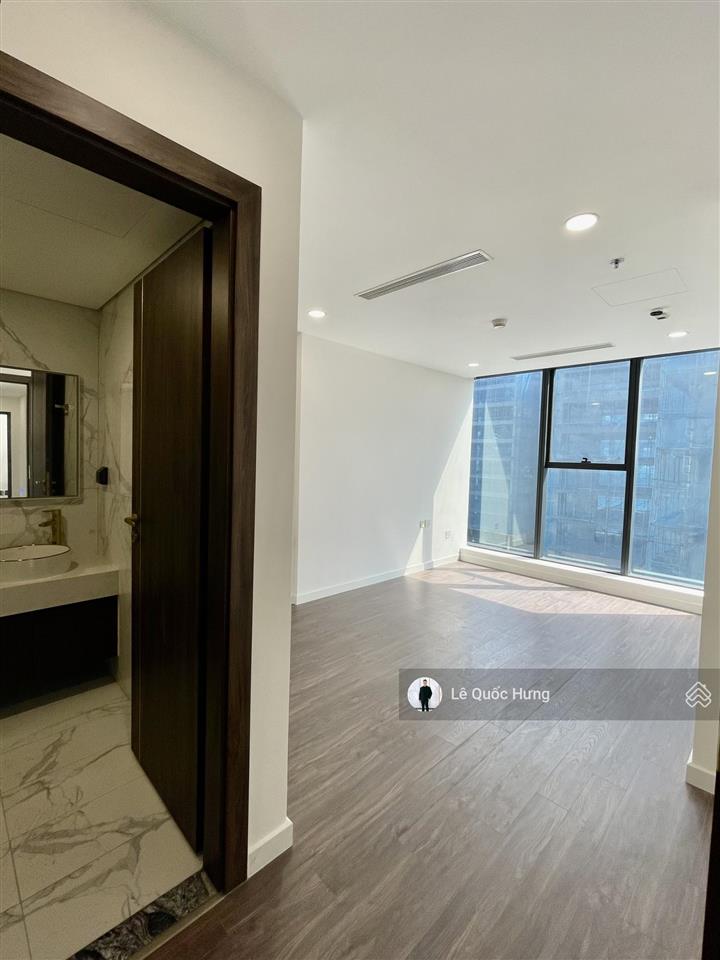 Cho thuê căn hộ sunshine sky city (3pn+3wc) dt 106m2 ntcb giá 20tr/tháng.