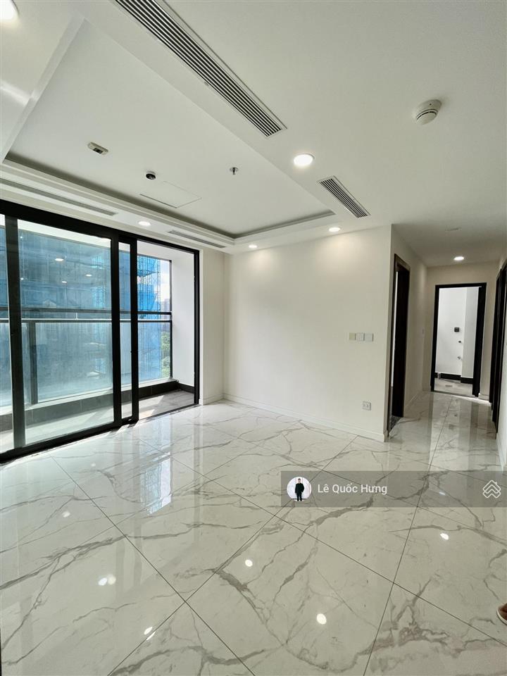 Cho thuê căn hộ sunshine sky city (3pn+3wc) dt 106m2 ntcb giá 20tr/tháng.