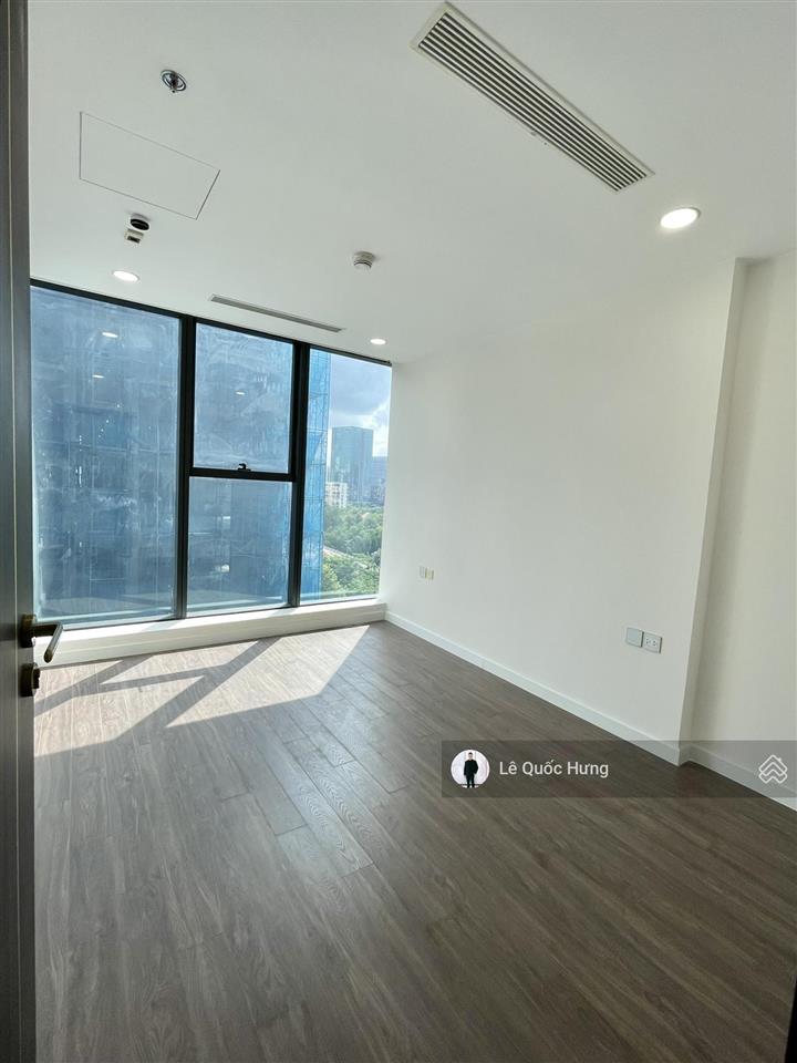 Cho thuê căn hộ sunshine sky city (3pn+3wc) dt 106m2 ntcb giá 20tr/tháng.
