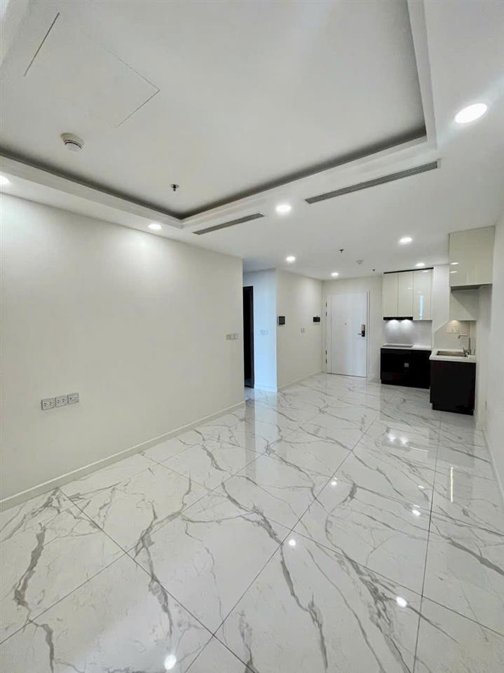 Bán officetel sunshine sky city (2pn+2wc) dt 70m2 tầng cao giá 3ty850 (bao thuế phí)