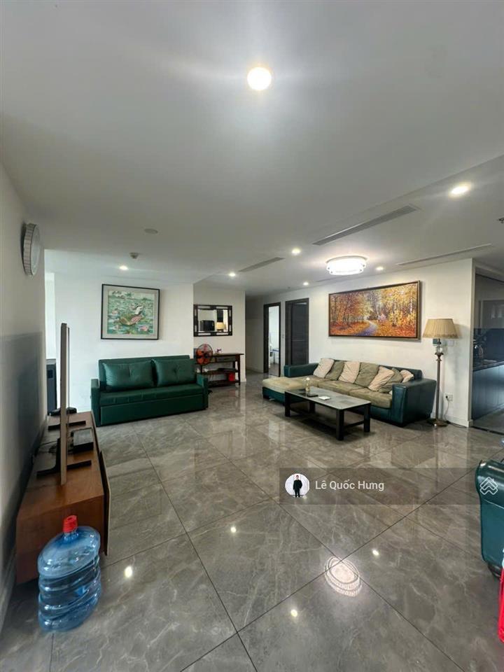 Cho thuê căn hộ sân vườn 250m2 tầng long môn (4pn+3wc) view trực diện sông