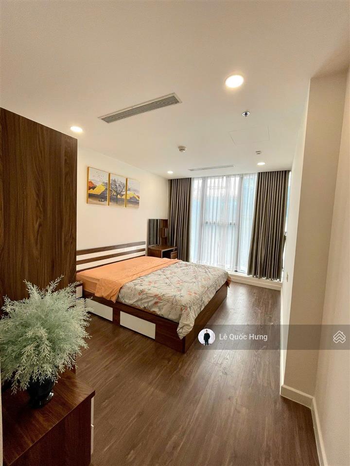 Bán căn hộ sunshine sky city (3pn+3wc) dt 106m2 full nội thất giá 7ty600 (bao thuế phí).