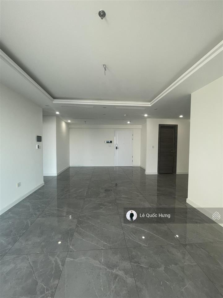 Cho thuê noble crystal riverside (2pn+2wc) dt 110m2 tầng cao giá 14tr (free phí qly)