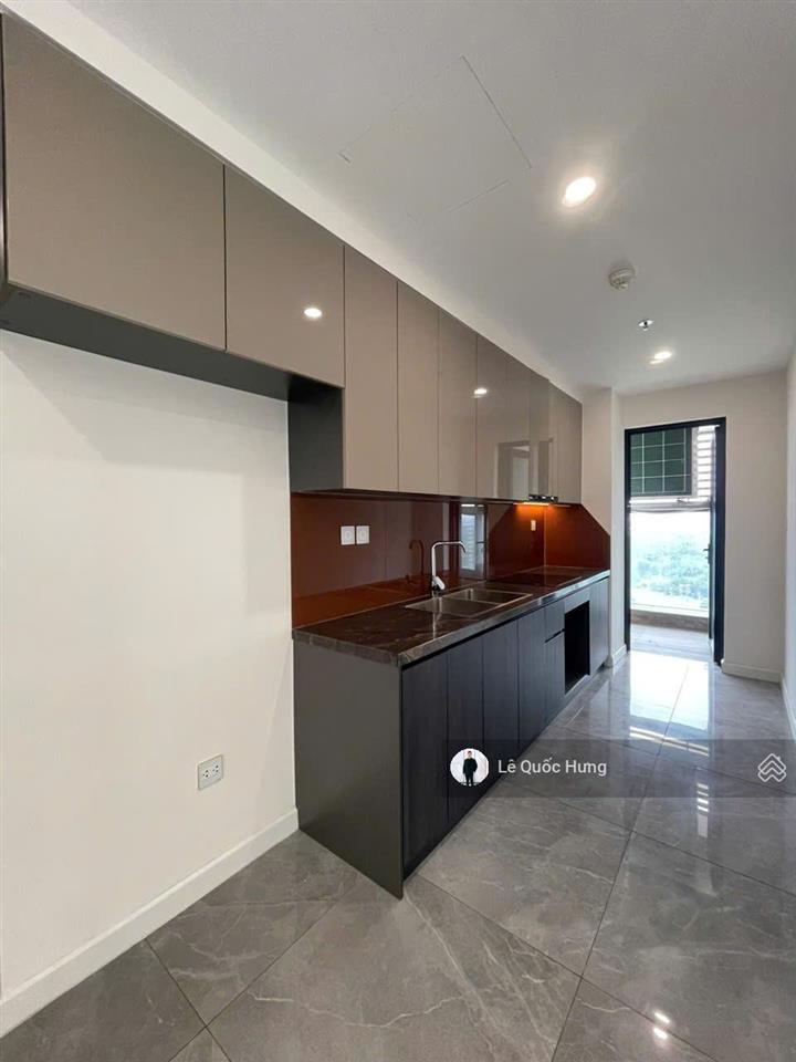 Cho thuê noble crystal riverside (2pn+2wc) dt 122m2 view sông giá 16tr/tháng (free phí qly)