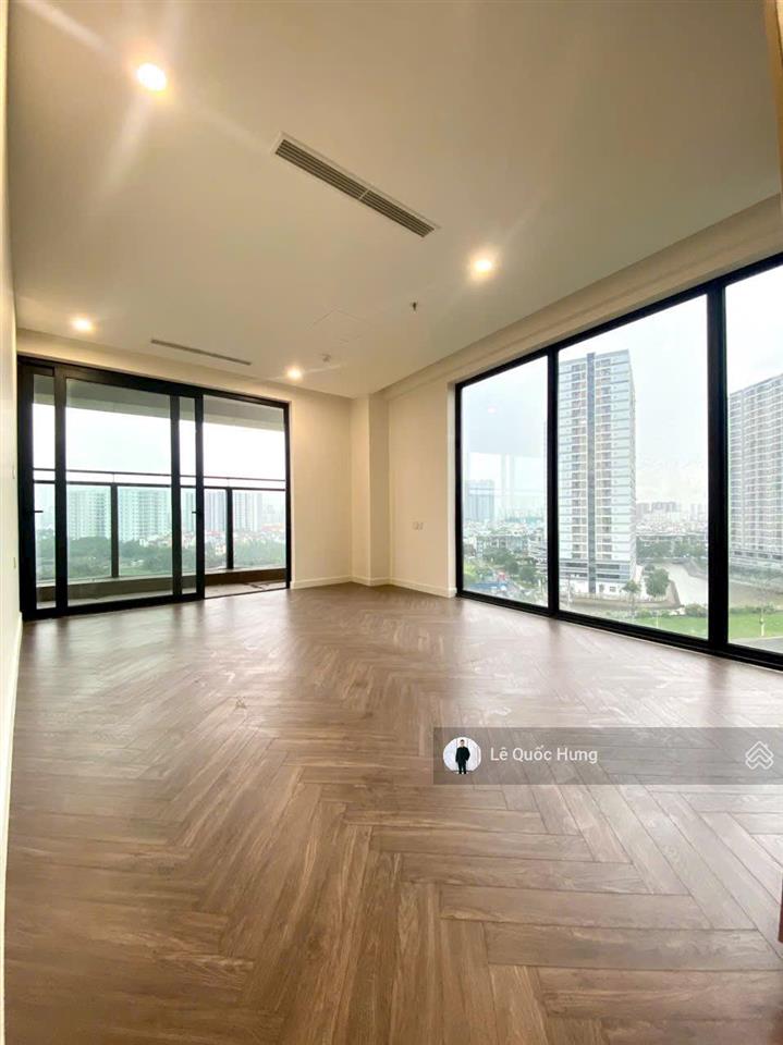 Cho thuê căn góc noble crystal riverside (2pn+2wc) dt 128m2 giá 17tr (free phí quản lý)