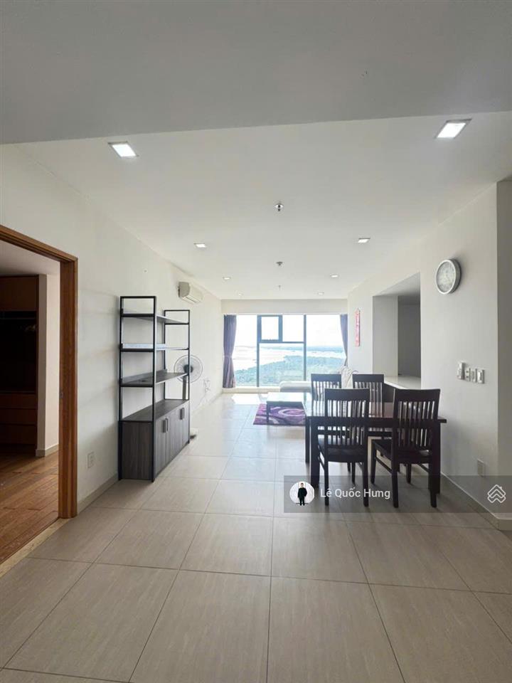Cho thuê noble crystal riverside (3pn+3wc) dt 155m2 tầng cao view sông giá 16tr/tháng.