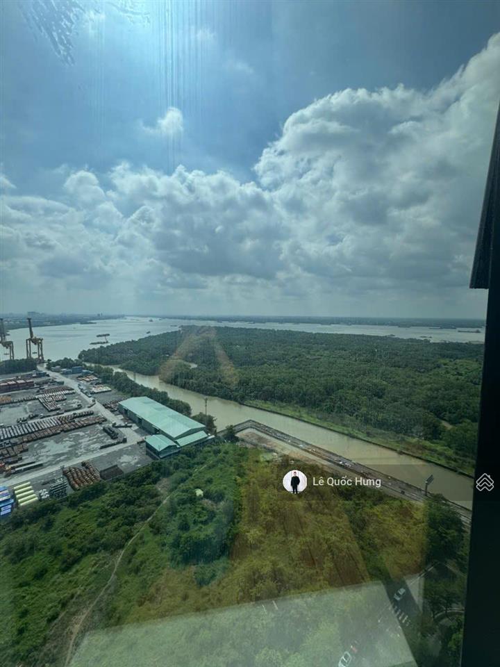 Cho thuê noble crystal riverside (3pn+3wc) dt 155m2 tầng cao view sông giá 16tr/tháng.