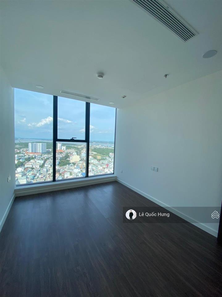Cho thuê sunshine sky city (3pn + 3wc) dt 106m2 tầng cao giá 18tr/tháng.  0903 705 ***