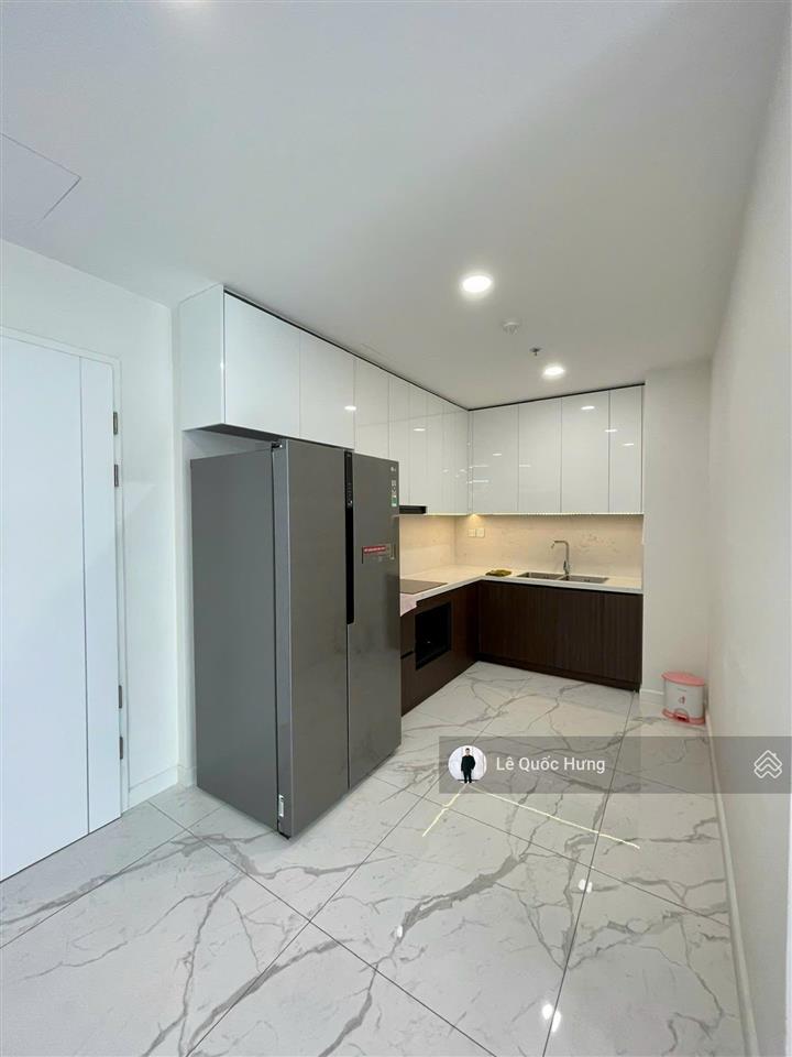 Bán căn hộ sunshine sky city (3pn+3wc) dt 106m2 full nội thất giá 7ty400 (bao thuế phí).