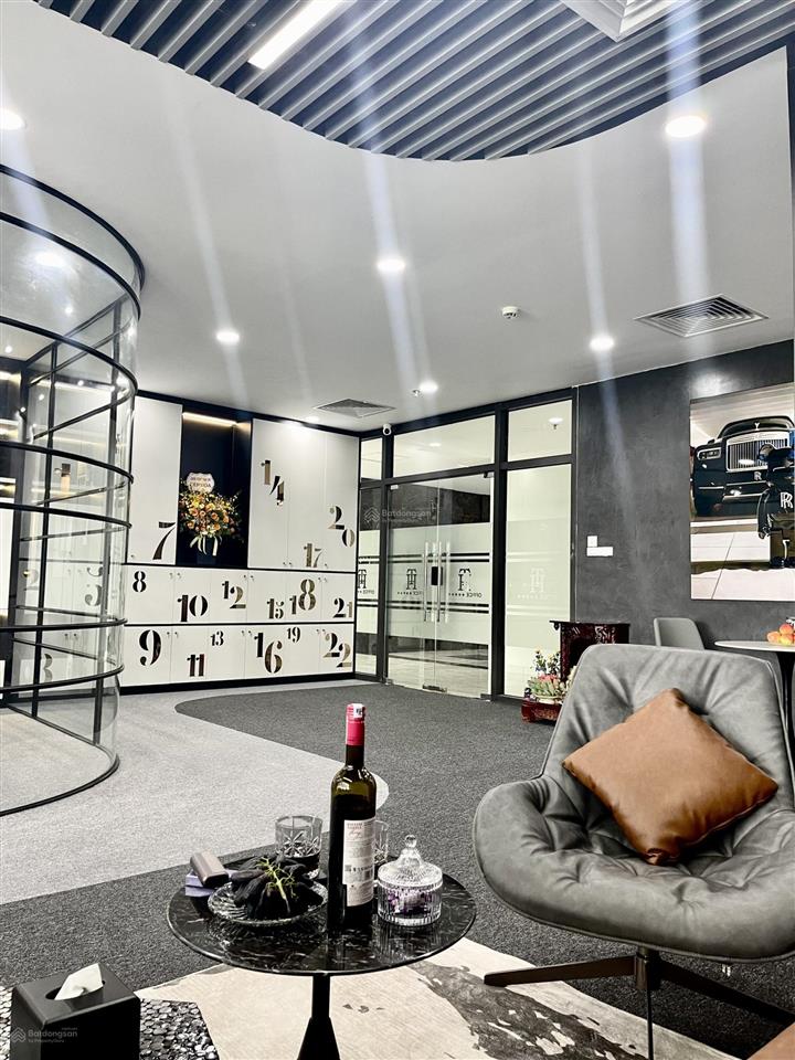 Sàn thương mại tầng 3 toà a1 vip lô góc mặt đường trần thủ độ, sổ đỏ lâu dài, đang cho thuê 25tr/th