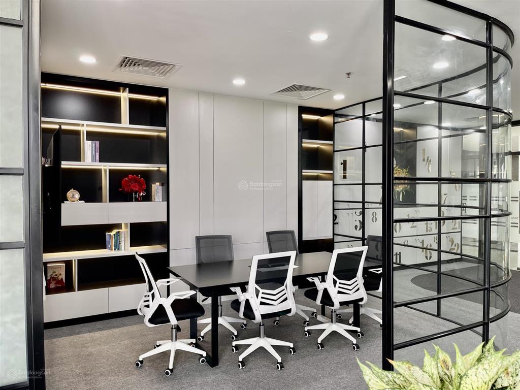 Sàn thương mại tầng 3 toà a1 vip lô góc mặt đường trần thủ độ, sổ đỏ lâu dài, đang cho thuê 25tr/th