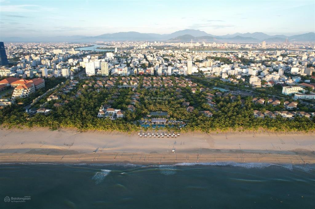 Chính chủ cần cho thuê căn villa 4pn full nội thất 5* mặt biển mỹ khê  đà nẵng. có hồ bơi riêng