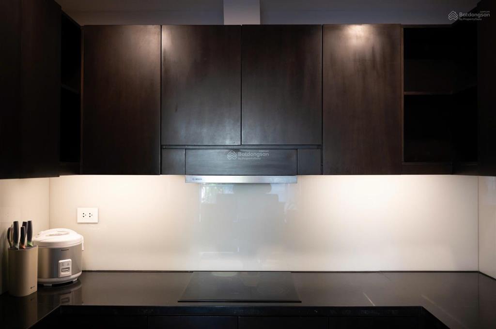 Chính chủ cần cho thuê căn villa 5pn full nội thất 5* mặt biển mỹ khê  đà nẵng. có hồ bơi riêng