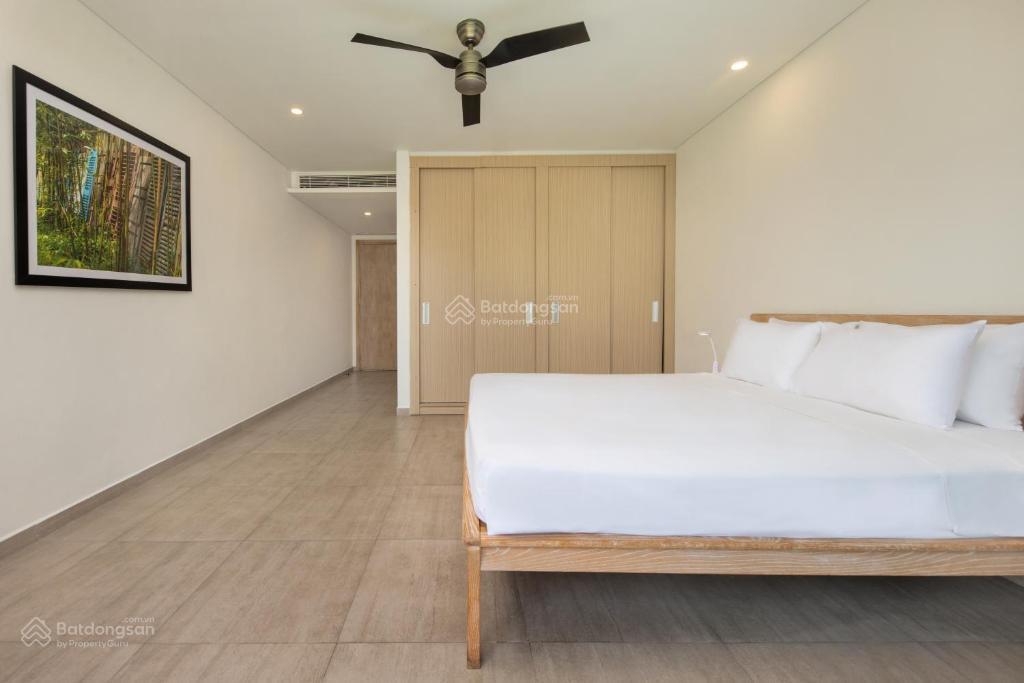 Bán gấp villa góc 3pn  277,6m2 view sân golf brg. sở hữu lâu dài  sổ hồng công chứng ngay