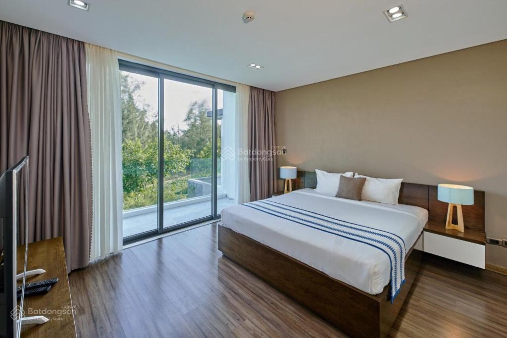 Bán gấp villa góc 3pn  277,6m2 view sân golf brg. sở hữu lâu dài  sổ hồng công chứng ngay
