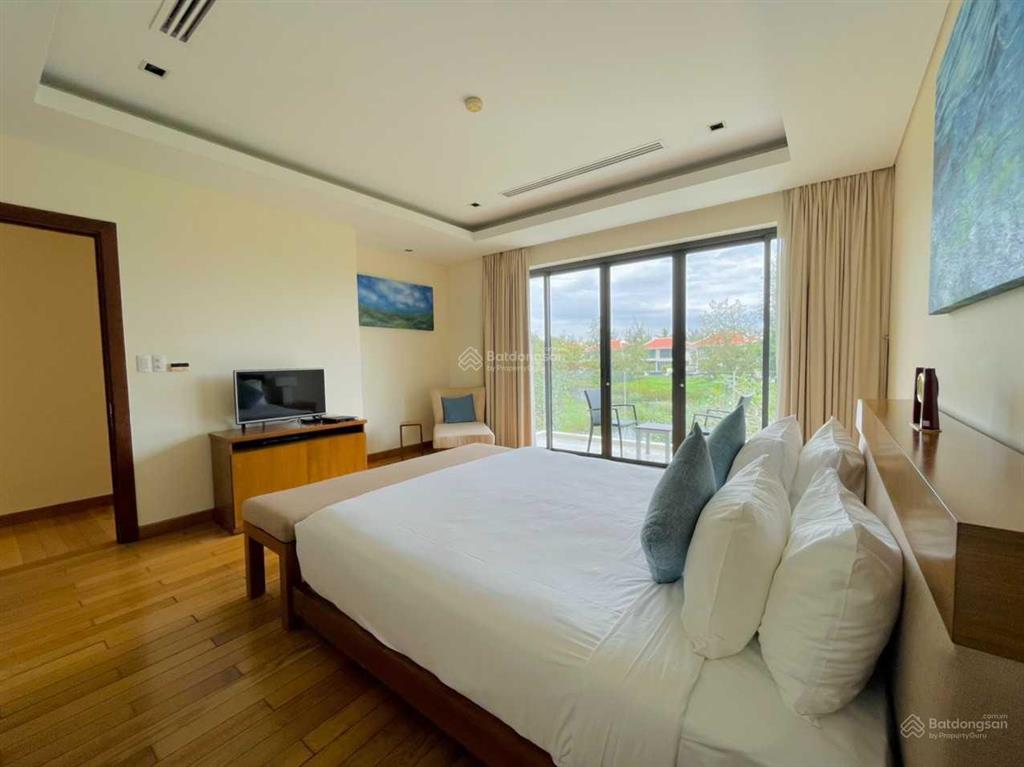 Giảm 1 tỷ bán gấp bt 2pn508m2 biển đà nẵng ocean villas. sổ hồng lâu dài  sẵn sàng công chứng