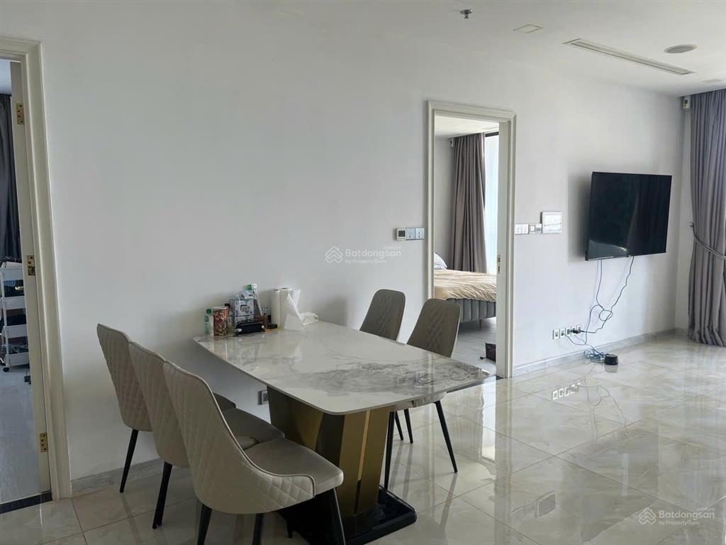 Chỉ 2x tỷ. định cư nước ngoài cần bán căn góc 3pn109m2 tầng cao view sông sài gòn. sổ hồng lâu dài
