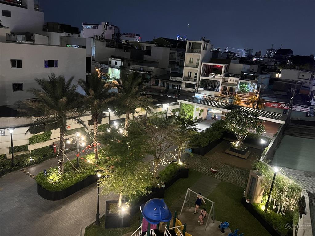 Bán cc saigon asiana, 5,15 tỷ, 93m2, 3pn, 2wc, bao đẹp