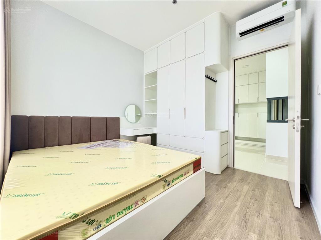 Cho thuê căn 3pn nội thất xịn đầy đủ ở liền