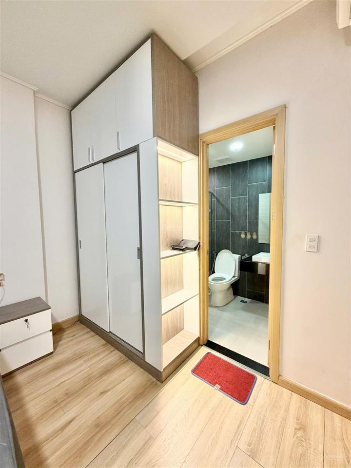 Bán căn hộ đầy đủ nội thất đẹp mới 2pn 2wc chỉ 3,620 tỷ